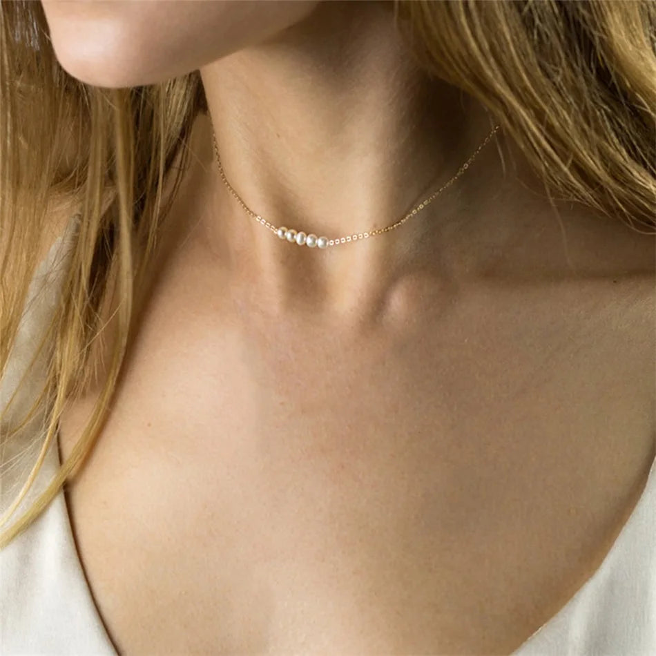 Serenity Pearl Bar Necklace