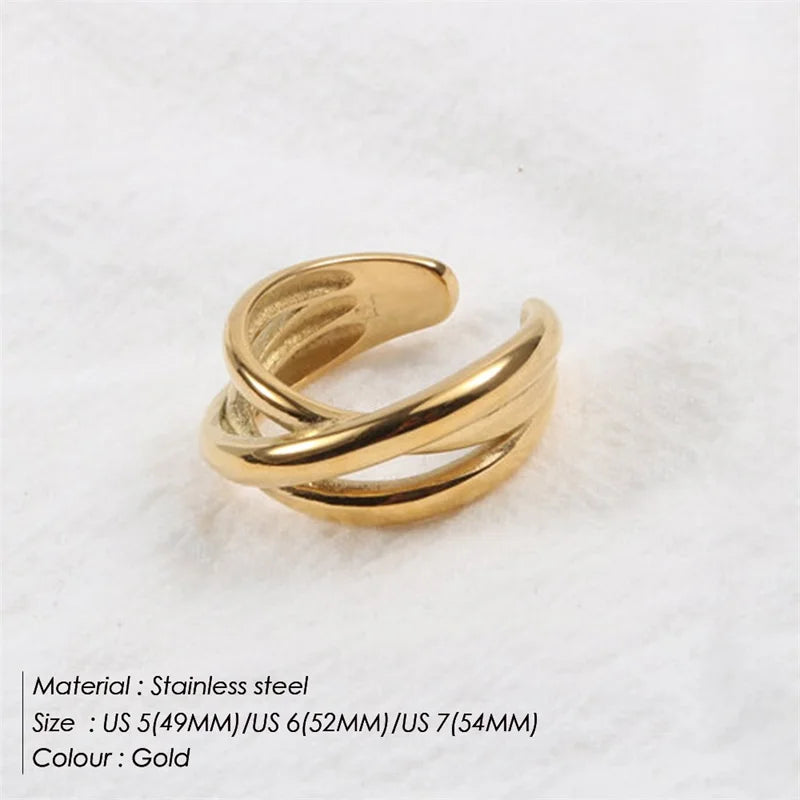 Modern and minimalist ring