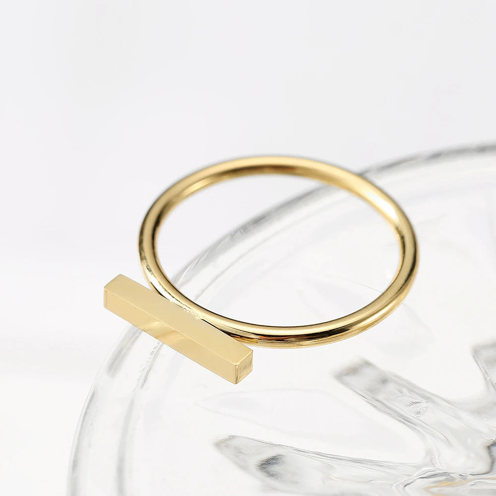 Eterna Bar Minimalist Geometric Ring